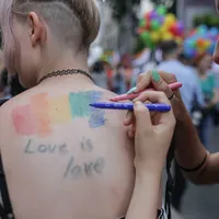 1 din 5 persoane trans sau intersex a fost agresată fizic sau sexual în ultimii cinci ani. FOTO: Inquam Photos / Octav Ganea