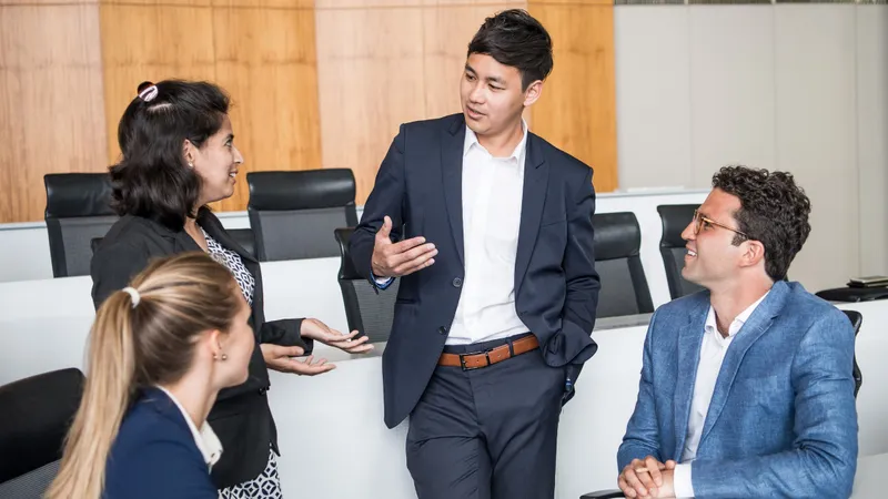 Leadership digital: Românii se pot califica, în premieră, la burse de master și MBA la ESMT Berlin - Foto: BMW