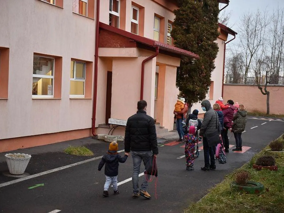 A început semestrul al II-lea care are o durată de 19 săptămâni de școală / Inquam Photo