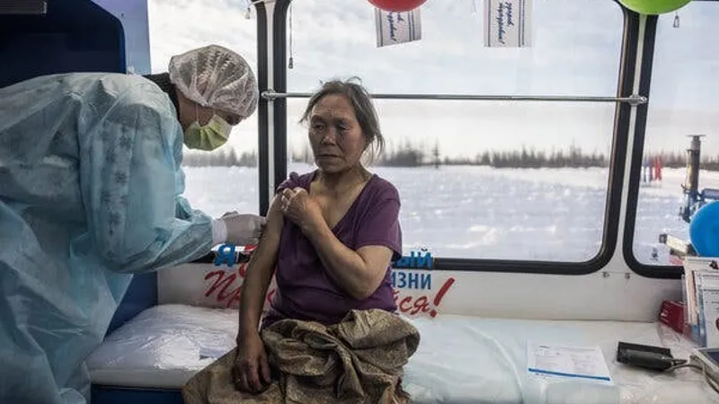 Există încă multe persoane care refuză vaccinarea. Totuși, mulți neneți o fac