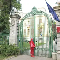 Legea prin care a crescut subvenția pentru partide îi aparține deputatului PSD Mircea Drăghici, unul dintre beneficiari