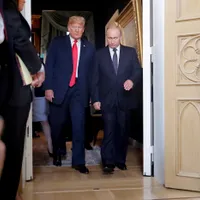Trump îl amenință pe Putin înainte de summitul istoric din Alaska: „Vei suferi consecințe severe” - Foto: Profimedia images