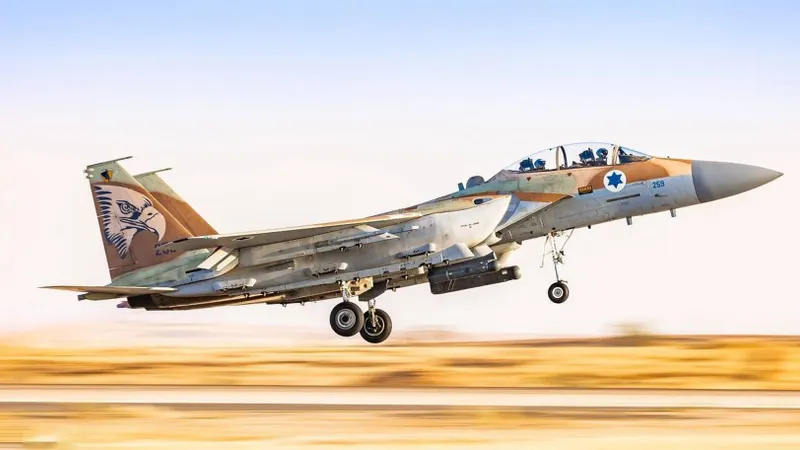Israelul sare peste rând și-și adjudecă din SUA avioane F-35, F-15 și elicoptere Apache - Foto: twitter.com/front_ukrainian (imagine cu caracter ilustrativ)
