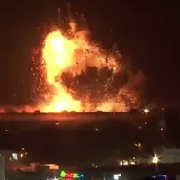 Explozie uriașă la singurul aeroport din Beirut. Israelienii atacă furibund în Liban - Foto: Profimedia images
