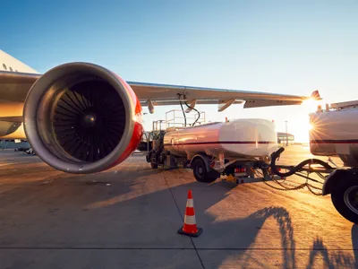 Explozia prețului kerosenului scumpește biletele de avion - Foto: Freepik (imagine cu rol ilustrativ)