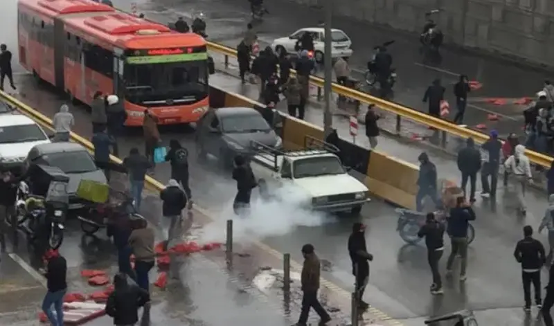 Protestele anti-guvernamentale au ajuns la Teheran/Foto: captură video