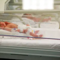 În luna mai erau înregistraţi 87.740 de beneficiari ai stimulentului de inserţie pentru creşterea copilului - Foto: INQUAM PHOTOS/ George Călin