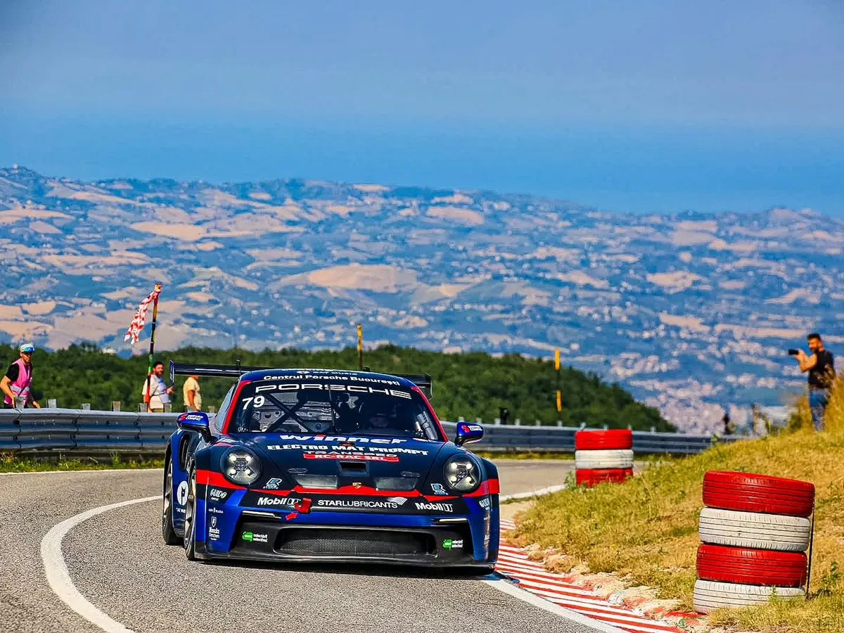 Alexandru ”Dodo” Pițigoi, pe locul 2 în Coppa Paolino Teodori - Foto: Porsche Romania