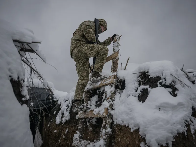 Iarnă cumplită pe frontul din Ucraina - Foto: Profimedia Images