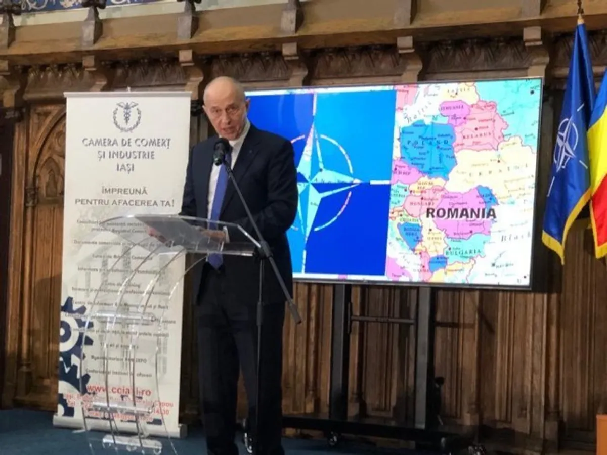 Mircea Geoană: „Țara se goleşte de tineri, economia creşte însă nu produce dezvoltare” - Foto: Ziarul de Iași