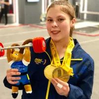Andreea Cotruţa a obținut încă 3 medalii de aur pentru România la Europenele de haltere. - Foto: Facebook/Federatia Romana de Haltere