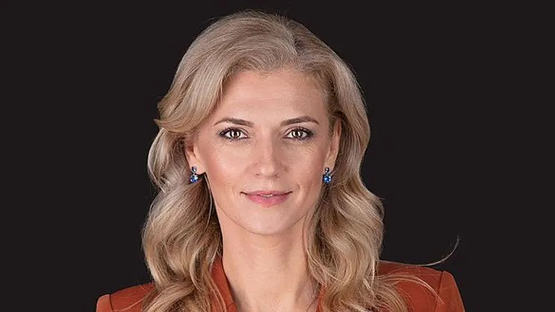 Alina Gorghiu propune analiza situaţiei proceselor pierdute definitiv de instituţiile publice - Foto: Wikipedia