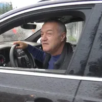 Gigi Becali a rămas fără permis. Cât timp va merge pasager în noul bolid de lux pe care l-a cumpărat - Foto: Arhiva (imagine cu rol ilustrativ)