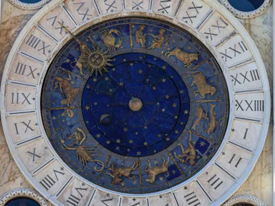 HOROSCOP 17 noiembrie. Ce răspuns divin primesc mâine zodiile. Care semn se bucură de protecție? Foto: Pexels (fotografie cu caracter ilustrativ)