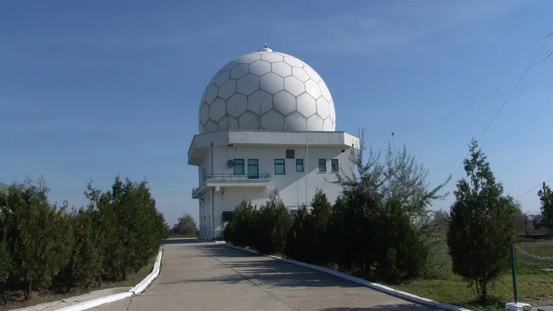 Radar AN/FPS-117E (T) al Armatei Române/FOTO: roaf.ro