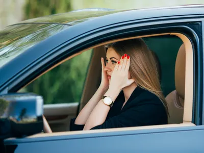 Șoferiță prinsă cu 176 km/h pe DN 38, în județul Constanța. Motivul "Se ard cozonacii în cuptor" - Foto: Freepik (Imagine cu rol ilustrativ)