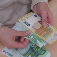 Salariu mai mare cu 170 €/ lună pentru unii români din Germania. Cine se încadrează? = Foto: Profimedia Images (rol ilustrativ)
