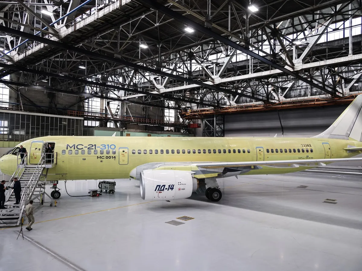 Avionul rusesc MC-21-310 - Foto: Profimedia Images
