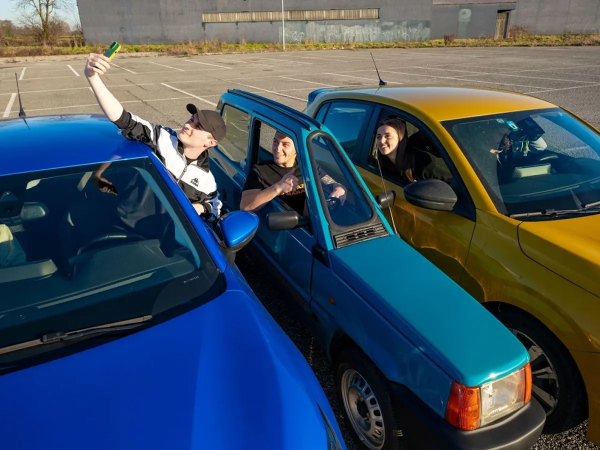 Mașină îngustă Fiat