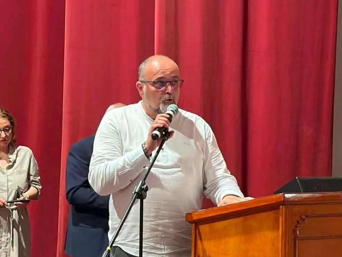 Un preot a fost oprit de la slujire după ce a devenit președinte PSD. Decizia anunțată de Arhiepiscopie