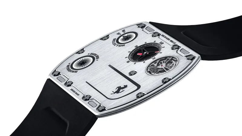 Richard Mille UP-01 Ferrari, cel mai subțire ceas din lume. / Foto: timeandwatches.com