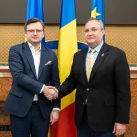 Ciucă i-a promis lui Kuleba că ajutorul umanitar acordat Ucrainei și exporturile vor continua/FOTO: Facebook/NicolaeCiuca