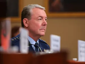 Trump l-a dat afară pe șeful Agenției de Informații a Pentagonului. Cu ce „l-a supărat”? - Foto: Profimedia Images