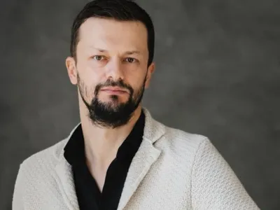 Românul care a ajuns de la muncitor necalificat la o avere de zeci de milioane de euro. Ce studii are