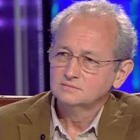 Romașcanu „e fericit” cu directorul TNB care îi organizează conferințe lui Dan Puric.  / Antena3