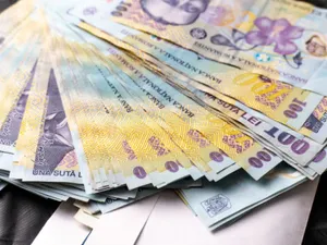 VIDEO Noi dezvăluiri despre indemnizațiile scandaloase de la stat. Austeritate doar pentru oamenii de rând