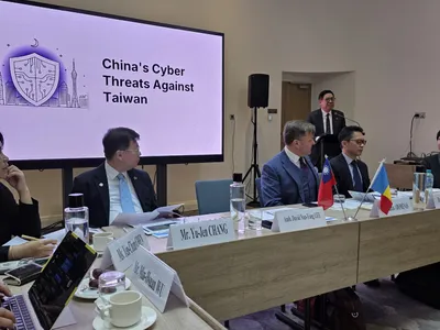 Ambasadorul Taiwanului la Bratislava,  David Lee,în conferința FIMI de la București. Sursă Foto: Newsweek România