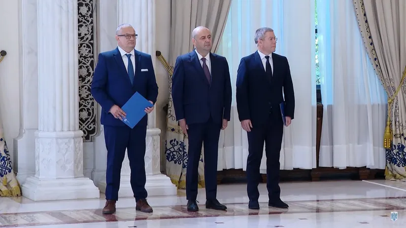 În 5 zile, CCR va avea un nou preşedinte. Cei 3 judecători noi au depus jurământul. Cum va fi ales? - Foto: captură video