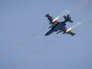 VIDEO Rușii și-au doborât singuri un avion de vânătoare. Imagini șocante