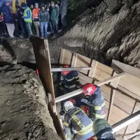 Accident de muncă mortal, în Buzău. Un mal de pământ s-a surpat peste 4 muncitori - Foto: opiniabuzau.ro