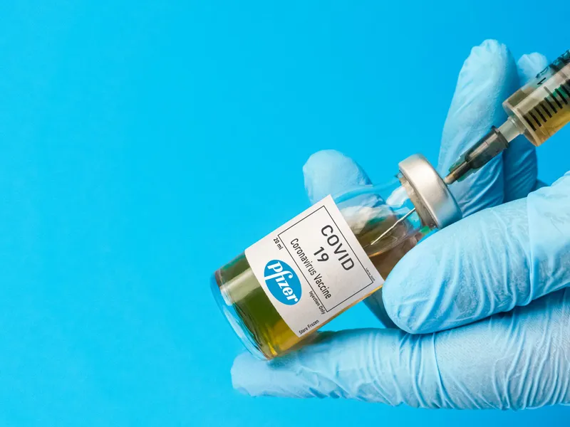 O italiancă, vaccinată la Toscana, din greşeală,  / pfizer.com