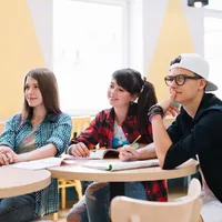 Doar două tipuri de burse școlare rămân în vigoare din șase. Criterii de acordare și departajare - Foto: Freepik (Imagine cu rol ilustrativ)