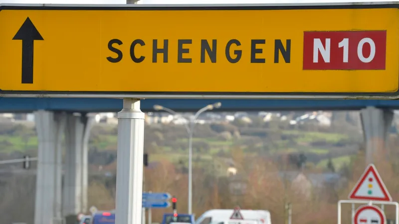 Ce au făcut ungurii imediat după ce România a intrat în Schengen? Economisesc mii de forinți pe lună - Foto: Profimedia Images (rol ilustrativ)