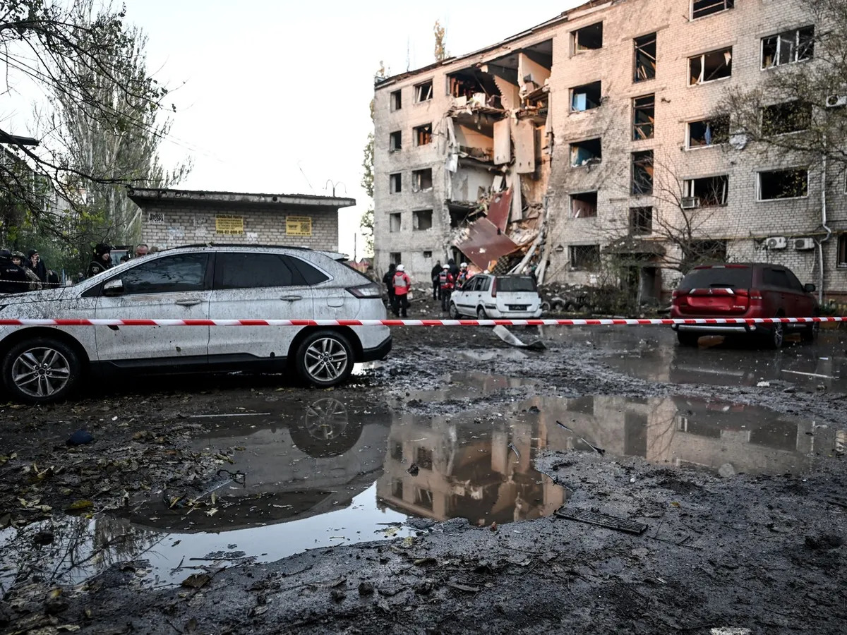 Atac masiv cu drone rusești în Ucraina. 6 oameni au murit. Printre victime sunt și copii