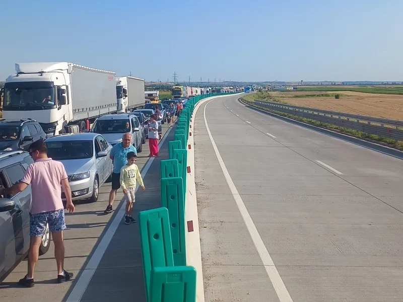 Aplicație live, pentru coșmarul de pe Podul Giurgiu-Ruse. Timpi de așteptare și statistici pe ore - Foto: Facebook / Forum Grecia