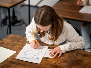 Bacalaureat 2025. Când se afișează rezultatele? Cine nu trece, poate da examen în august - Foto: Freepik (rol ilutrativ))
