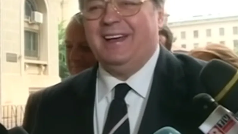 Corneliu Vadim Tudor a blocat alianța dintre PRU și PRM Foto: Wikipedia