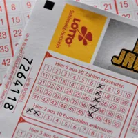 Bilet Loto: PEXELS PHOTOS