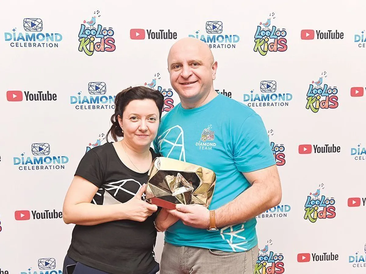 ristina și Alexandru Badan la ceremonia de decernare a distincției Diamond Button