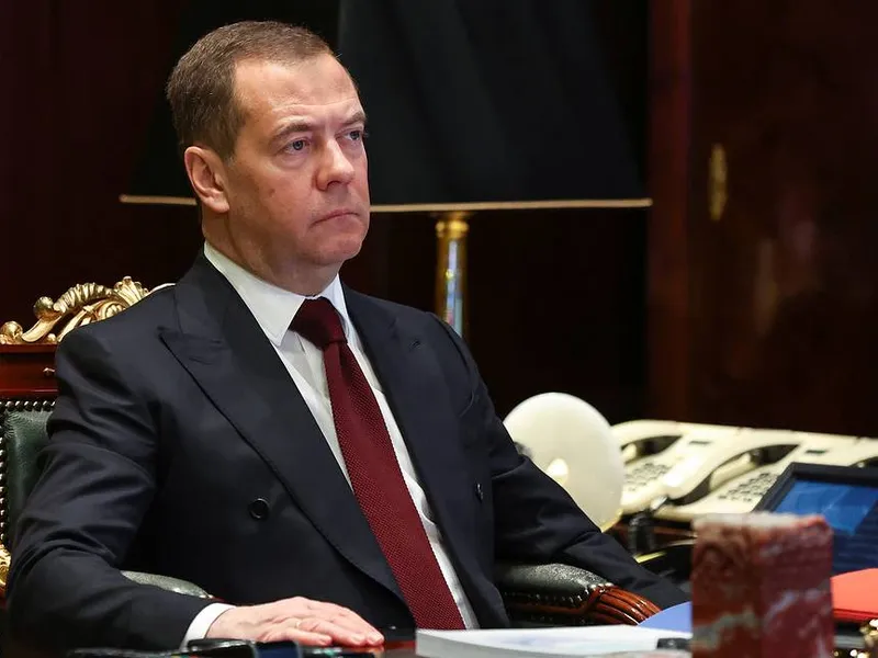 Medvedev: „SUA riscă să devină ultimul refugiu pentru senili. Occidentul vrea să distrugă Rusia”/FOTO: Tass.com