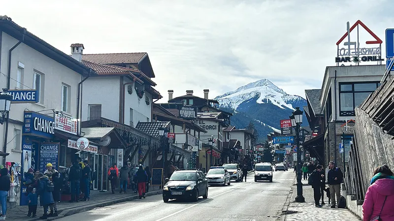 Bansko e un oraș-stațiune viu până târziu în noapte