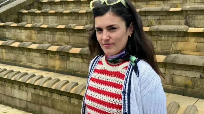 Ce a făcut o regizoare după ce hackerii i-au furat laptopul și au cerut răscumpărare. Nu s-a lăsat - Foto: BBC