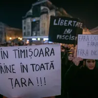 Mii de tineri protestează cu sloganurile Revoluției din 1989 din împotriva lui Călin Georgescu - Foto: Inquam Photos / Virgil Simonescu