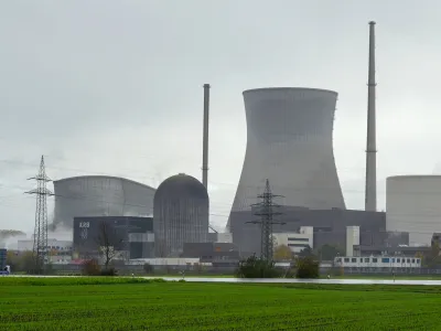 Gundremmingen, Bavaria, Germania - 25 octombrie 2025: Centrala nucleară în ziua în care turnurile de răcire ale dezamorsării - Foto: Profimedia Images