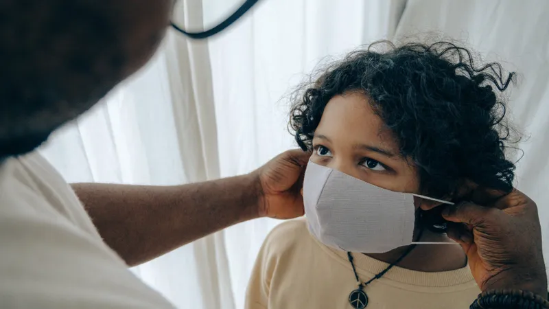 Un învățător nevaccinat a infectat 18 elevi cu COVID-19. Foto Pexels.com