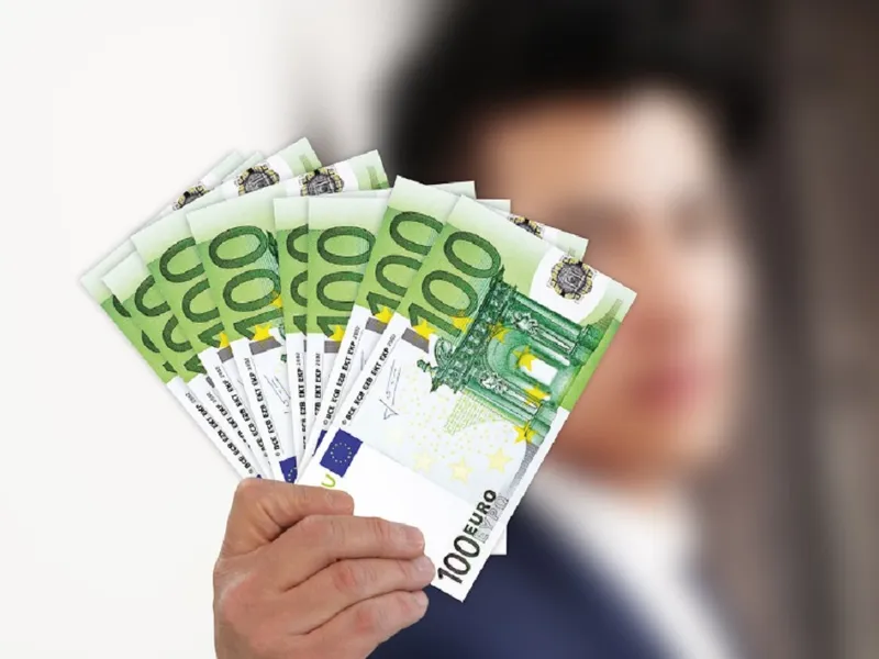 Peste 350.000 € au primit consumatorii în urma reclamațiilor la  ECC România Foto: Pixabay.com - rol ilustrativ